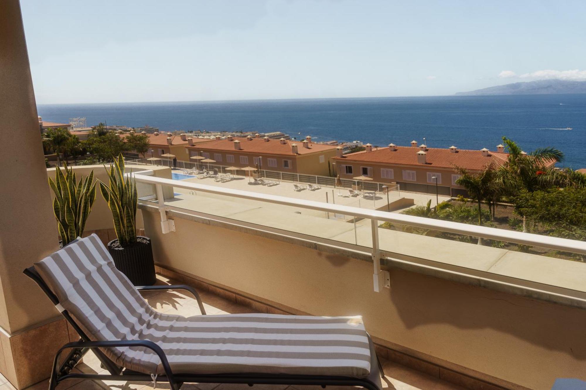 Luna - Ac, 2 Pools, Panoramic Ocean, Private Garage, Fibre Net Puerto de Santiago  Eksteriør billede